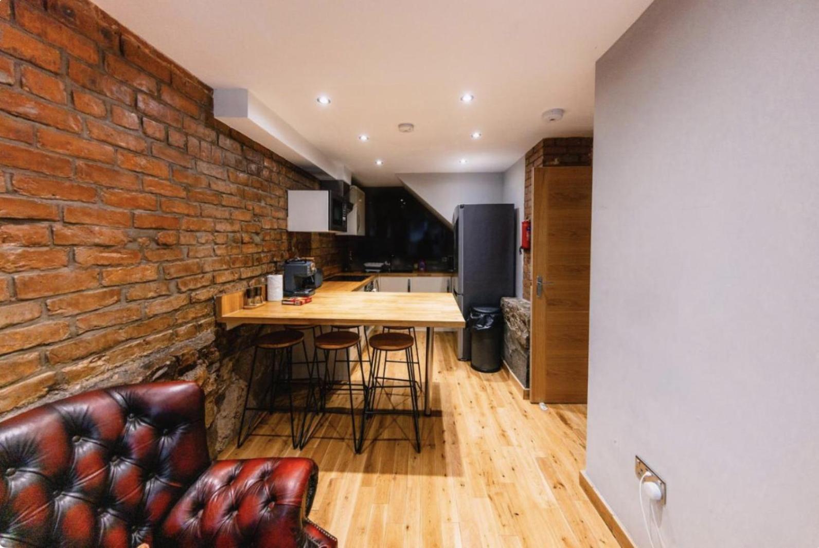 Superb Luxury Apartment By Canal - Central Edinburg Exteriör bild